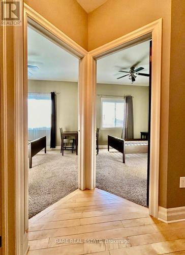 88 Tuliptree Road, Thorold, ON - Indoor Photo Showing Bedroom