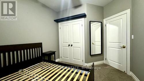 88 Tuliptree Road, Thorold, ON - Indoor Photo Showing Kitchen