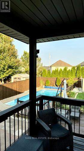 88 Tuliptree Road, Thorold, ON - Outdoor With In Ground Pool