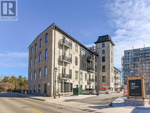 302 - 19 Guelph Avenue, Cambridge, ON - Outdoor With Facade