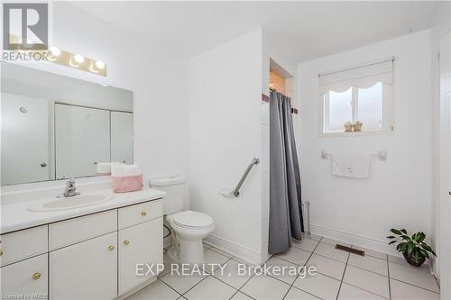 119 Silurian Drive, Guelph, ON - Indoor Photo Showing Bathroom