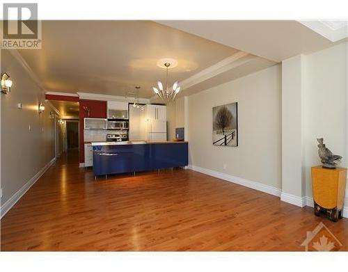 View of dining room and kitchen - 139 Guigues Avenue Unit#1, Ottawa, ON - Indoor