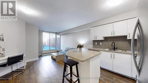 314 - 78 Harrison Garden Boulevard, Toronto, ON - Indoor Photo Showing Kitchen With Upgraded Kitchen