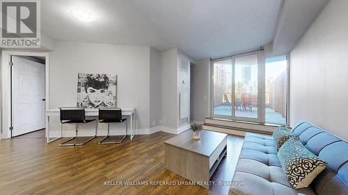 314 - 78 Harrison Garden Boulevard, Toronto, ON - Indoor Photo Showing Living Room