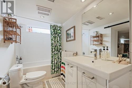 259 Oakwood Avenue, Toronto, ON - Indoor Photo Showing Bathroom