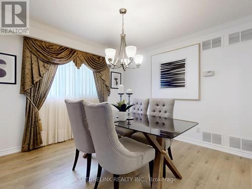 5 Haven Hill Square, Toronto, ON - Indoor Photo Showing Dining Room