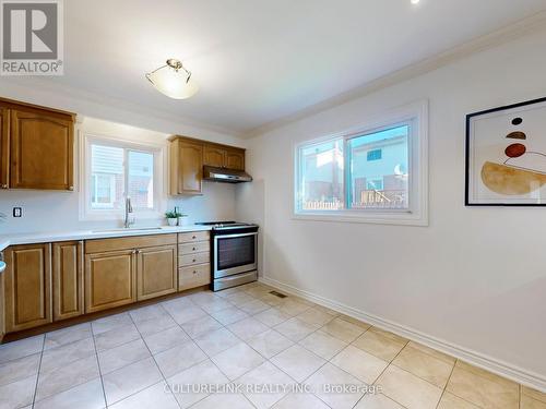 5 Haven Hill Square, Toronto, ON - Indoor Photo Showing Kitchen