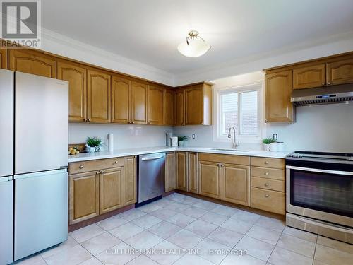 5 Haven Hill Square, Toronto, ON - Indoor Photo Showing Kitchen