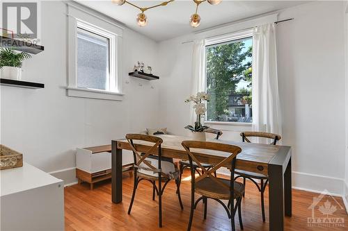 649 Tweedsmuir Avenue, Ottawa, ON - Indoor Photo Showing Dining Room