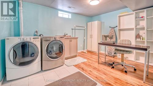 100 Russell Jarvis Drive, Markham, ON - Indoor Photo Showing Laundry Room