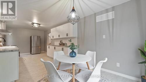 2066 Villa Nova Road, Norfolk, ON - Indoor Photo Showing Dining Room