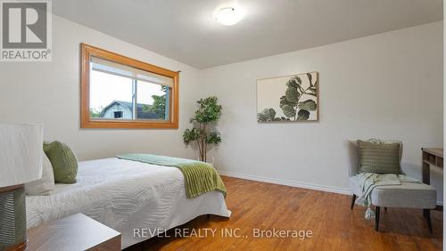 2066 Villa Nova Road, Norfolk, ON - Indoor Photo Showing Bedroom