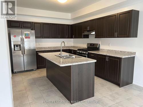 178 Seeley Avenue, Southgate, ON - Indoor Photo Showing Kitchen With Double Sink