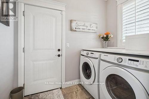 9738 Dundas Street E, Erin, ON - Indoor Photo Showing Laundry Room