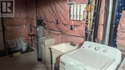 270 Sweet Gale Street, Waterloo, ON - Indoor Photo Showing Laundry Room