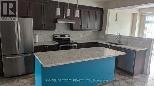 270 Sweet Gale Street, Waterloo, ON - Indoor Photo Showing Kitchen With Stainless Steel Kitchen With Upgraded Kitchen