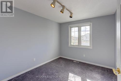 60 Camm Crescent, Guelph, ON - Indoor Photo Showing Other Room