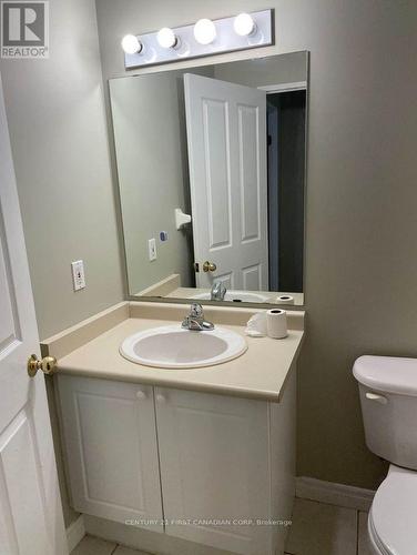 206 - 255 Keats Way, Waterloo, ON - Indoor Photo Showing Bathroom