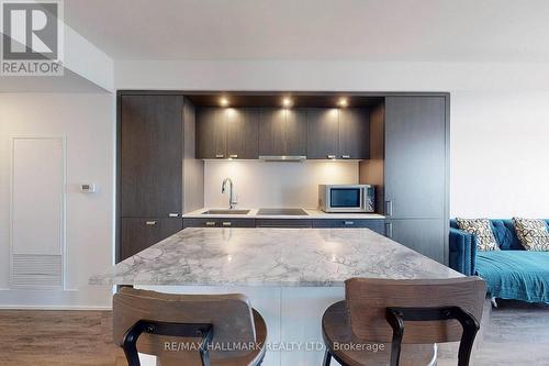 1801 - 225 Village Green Square, Toronto, ON - Indoor Photo Showing Kitchen