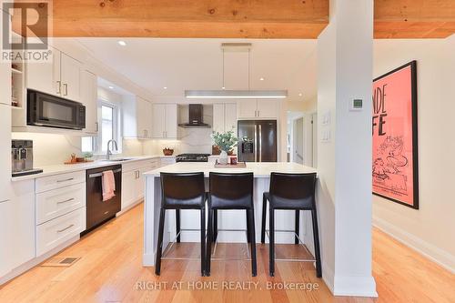 1785 Kingston Road, Toronto, ON - Indoor Photo Showing Kitchen With Upgraded Kitchen