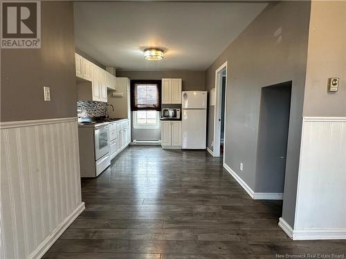 196 Park Avenue, Saint John, NB - Indoor Photo Showing Kitchen