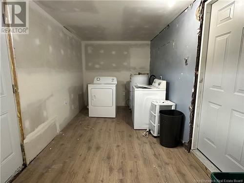 196 Park Avenue, Saint John, NB - Indoor Photo Showing Laundry Room