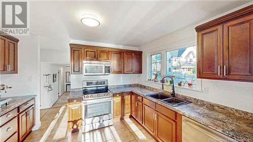 3 Crows Nest Lane, Saint John, NB - Indoor Photo Showing Kitchen With Double Sink