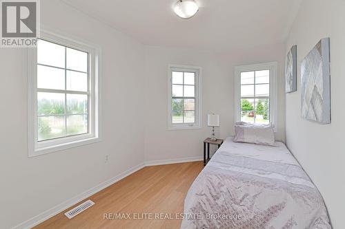 2 Pike Lane, Markham, ON - Indoor Photo Showing Bedroom