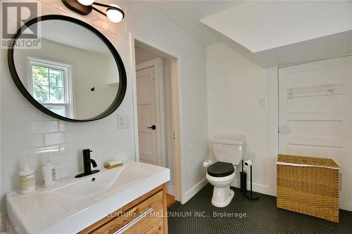 85 Glenwood Drive, Wasaga Beach, ON - Indoor Photo Showing Bathroom