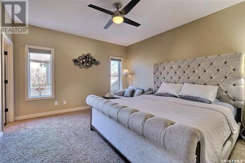 8013 Edgewater Bay, Regina, SK - Indoor Photo Showing Bedroom