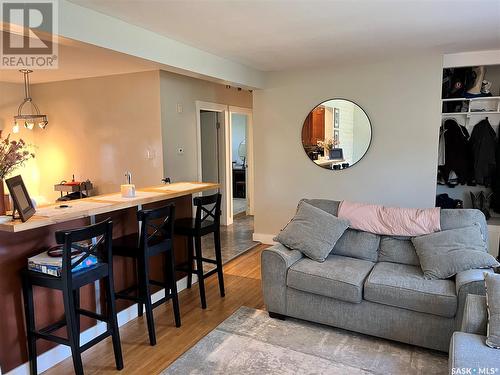 2221 Lansdowne Avenue, Saskatoon, SK - Indoor Photo Showing Living Room