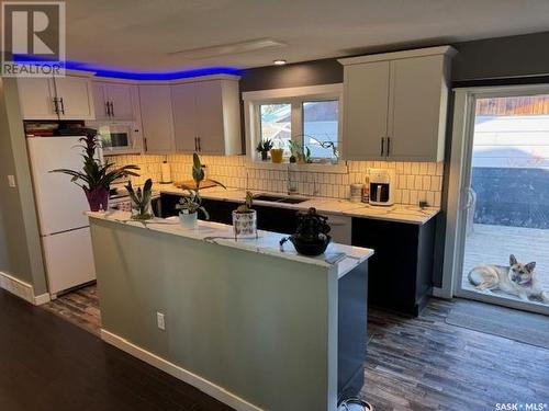 11345 Clark Drive, North Battleford, SK - Indoor Photo Showing Kitchen