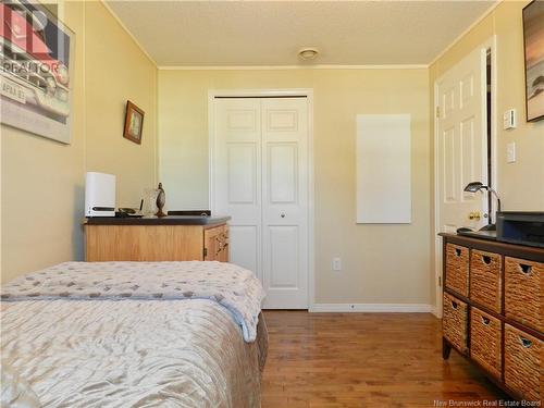 631 Champlain, Shediac, NB - Indoor Photo Showing Bedroom