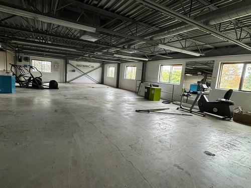 Mezzanine - 1315  - 1345 Rue De Bellechasse, Montréal (Rosemont/La Petite-Patrie), QC - Indoor Photo Showing Garage