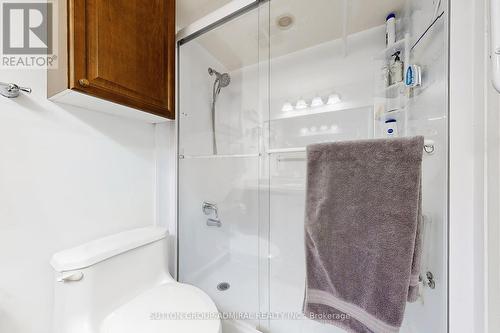 901 - 7460 Bathurst Street W, Vaughan, ON - Indoor Photo Showing Bathroom