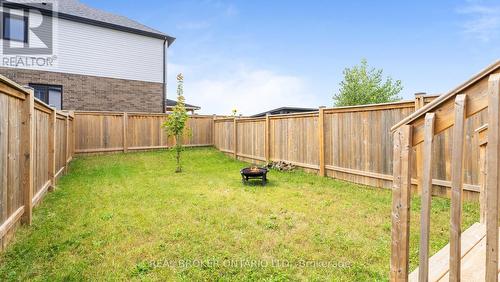 25 Arlington Parkway, Brant, ON - Outdoor