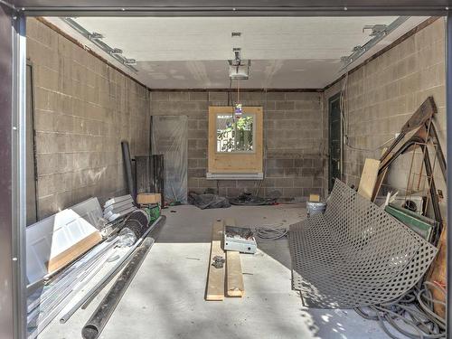 Garage - 173 Boul. Graham, Mont-Royal, QC - Indoor Photo Showing Other Room