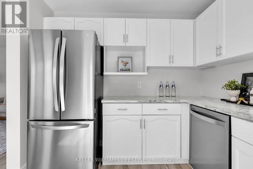 1315 Reardon Boulevard, London, ON - Indoor Photo Showing Kitchen