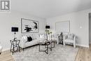 1315 Reardon Boulevard, London, ON  - Indoor Photo Showing Living Room 