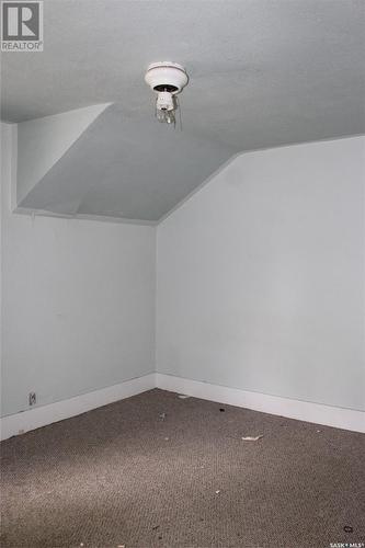 423 2Nd Street W, Shaunavon, SK - Indoor Photo Showing Other Room