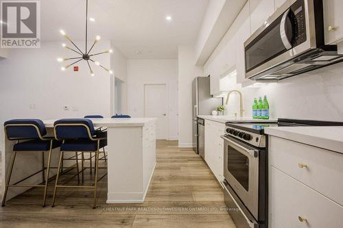 124 - 110 Fergus Avenue, Kitchener, ON - Indoor Photo Showing Kitchen With Upgraded Kitchen