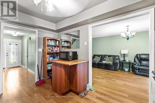 20 Biscayne Boulevard, Georgina, ON - Indoor Photo Showing Other Room