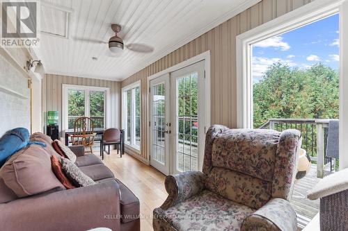 20 Biscayne Boulevard, Georgina, ON -  Photo Showing Living Room