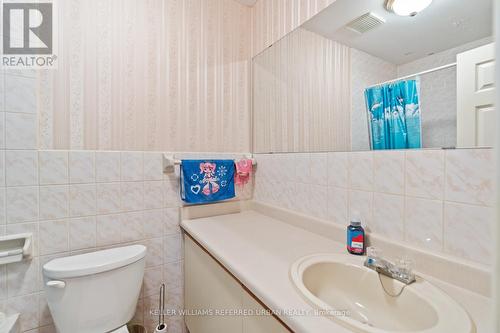 20 Biscayne Boulevard, Georgina, ON - Indoor Photo Showing Bathroom