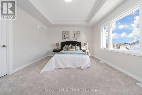 21 Tyler Avenue, Erin, ON - Indoor Photo Showing Bedroom