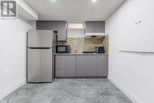 Bsmt - 48 Chiara Drive, Vaughan, ON - Indoor Photo Showing Kitchen