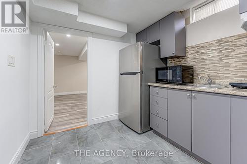 Bsmt - 48 Chiara Drive, Vaughan, ON - Indoor Photo Showing Kitchen