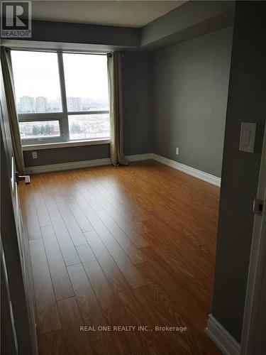 1202 - 7 North Park Road, Vaughan, ON - Indoor Photo Showing Other Room