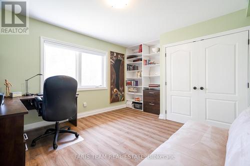 7 Pine Point, Oro-Medonte, ON - Indoor