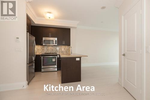 #908 - 1 Old Mill Drive, Toronto, ON - Indoor Photo Showing Kitchen